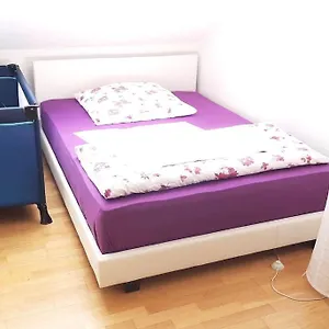Familienfreundliche Am Park Apartment Würzburg