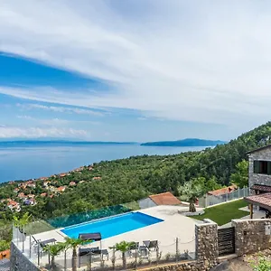 Visum Villa Poljane